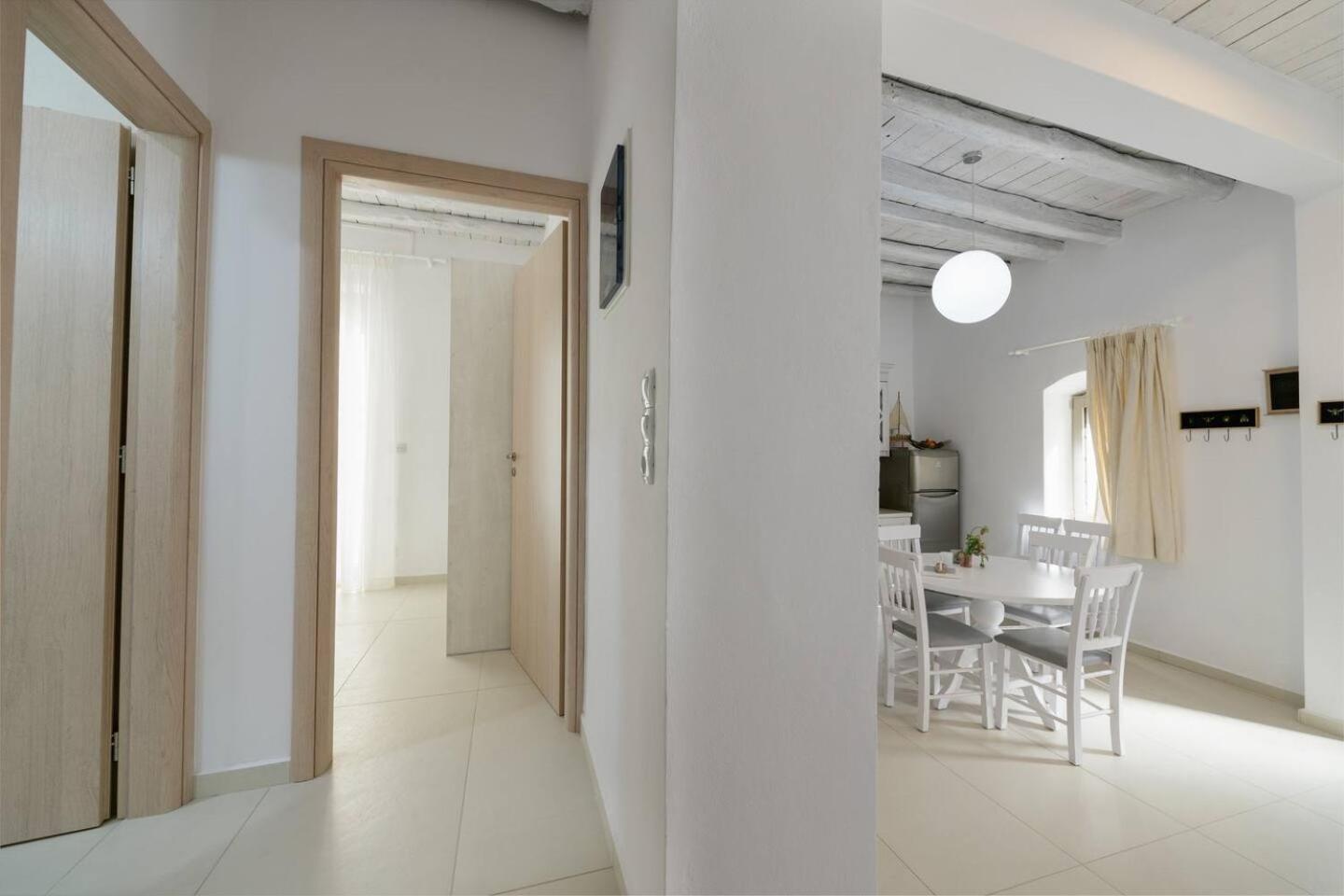Chrisanthi Elegant Villa Pitsidia Exterior photo